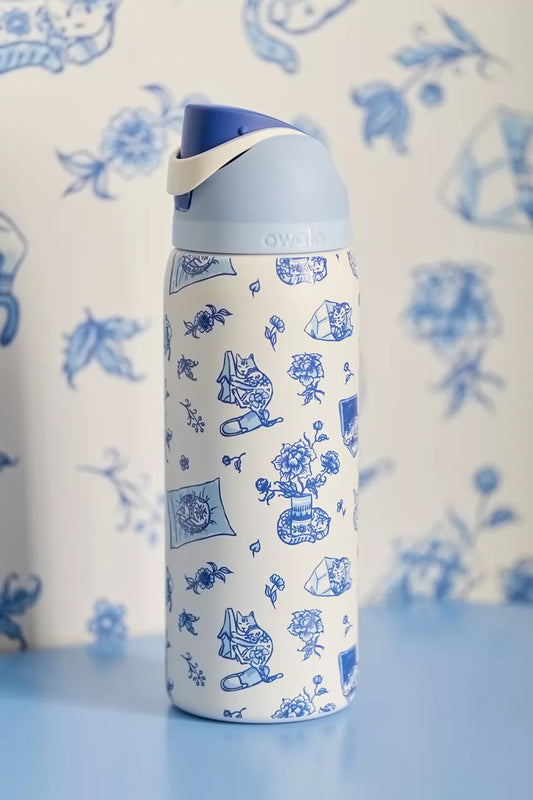 Delft Cat Print FreeSip 32 oz Water Bottle